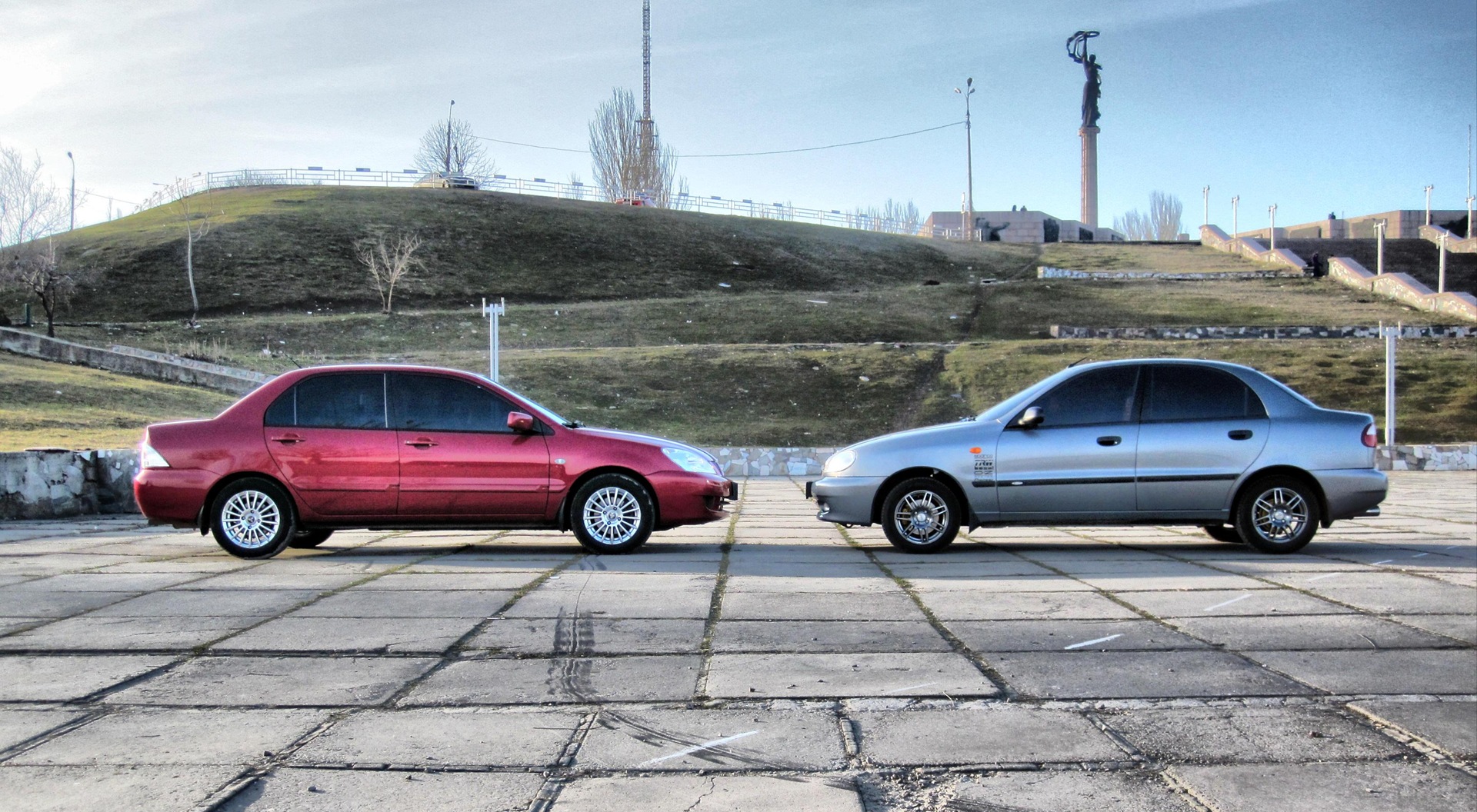Фотосесія Lanos vs Lancer 1
