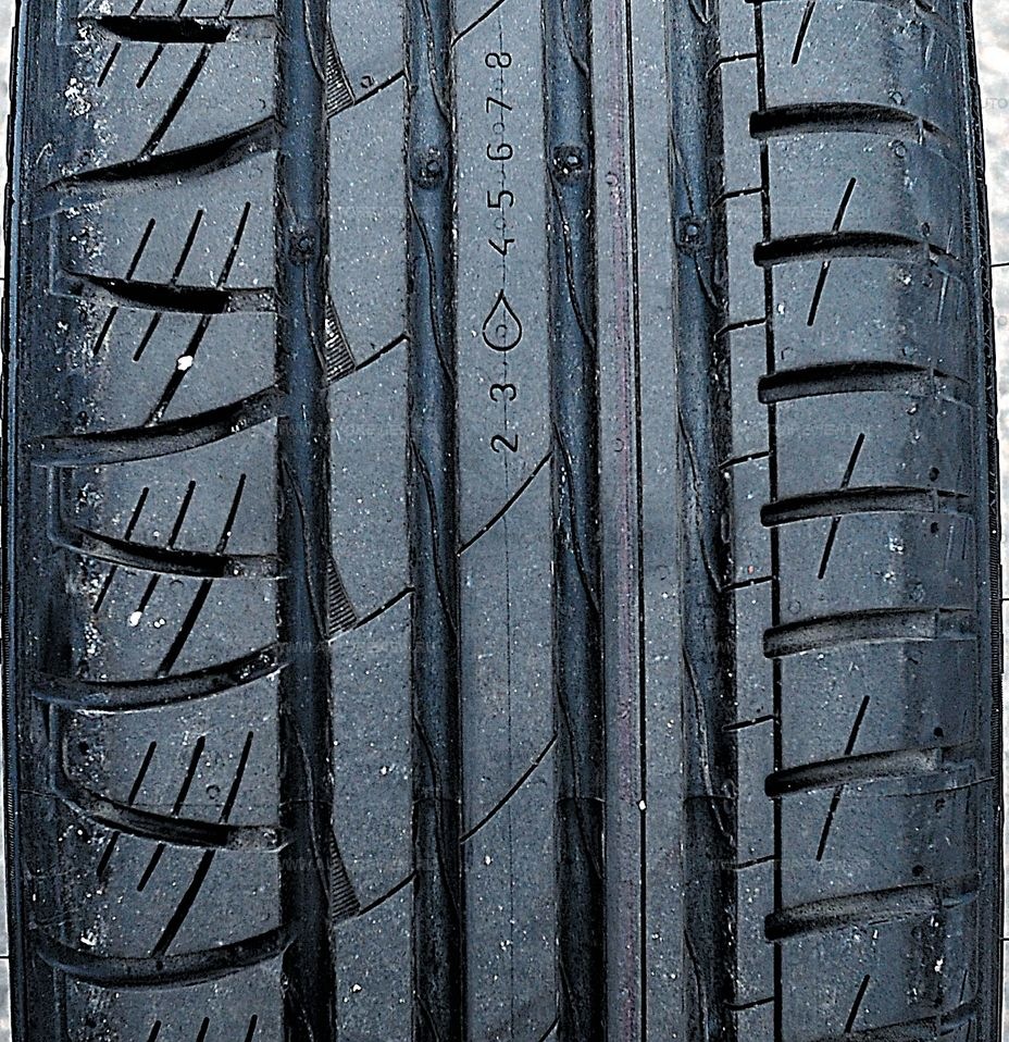 Літня Nokian Hakka H 1