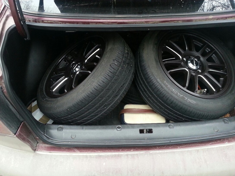Готуємо сани влітку, свіжі тапки) Yokatta Rays R15 6,5J 4