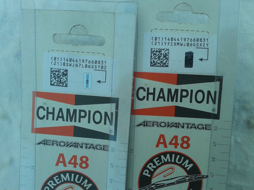 Двірники / Щітки склоочисника на Lanos - Champion A48 - Aerovantage 4