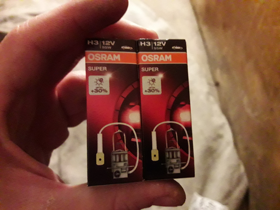 Лампочки H3 в ПТФ Lanos - Osram super +30% 1