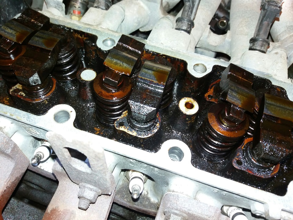 Castrol Magnatec 10w-40 присвячується 4