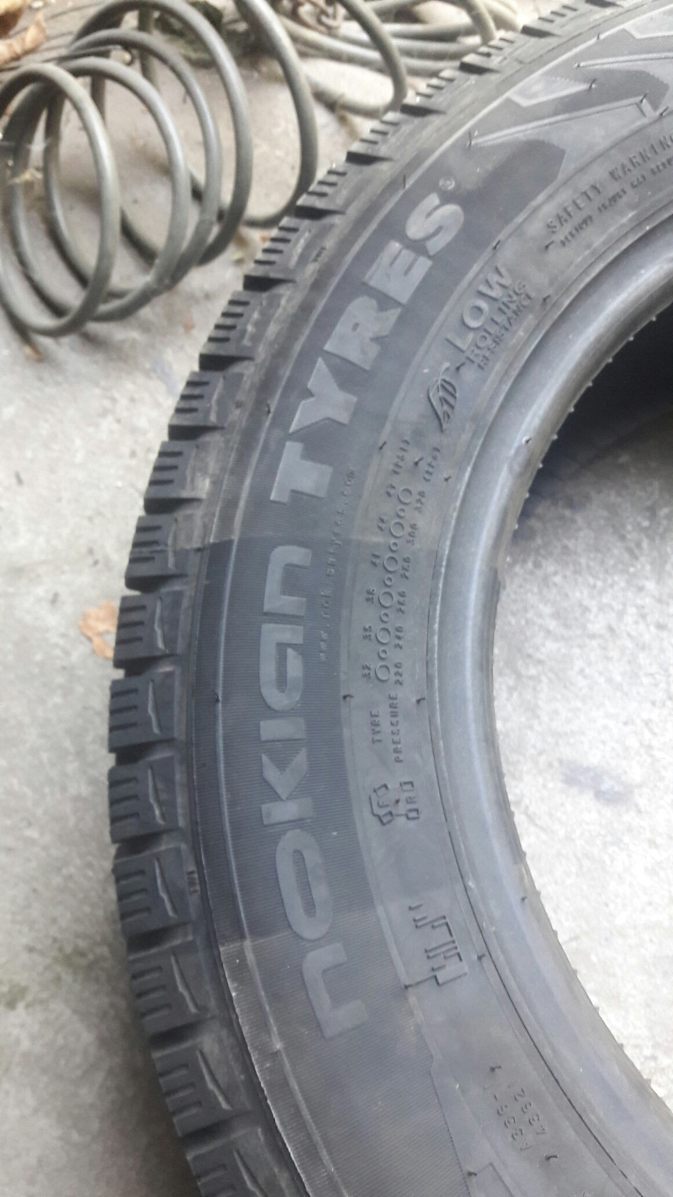 Гума на зиму, Nokian Nordman rs2 і Marshal I'zEN kw31 5