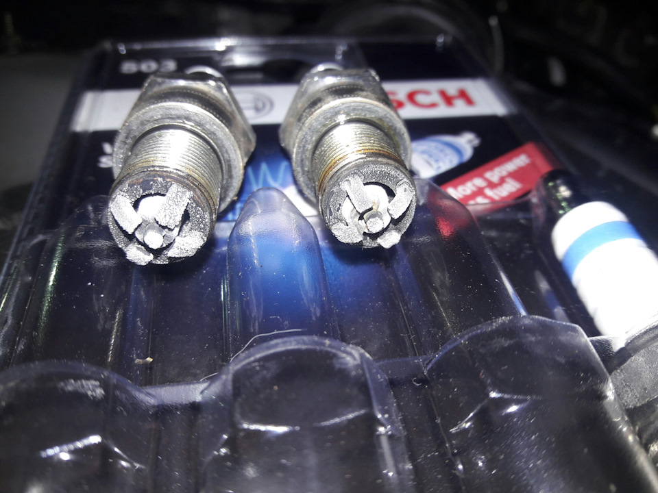Заміна свічок BOSCH SUPER WR78 3