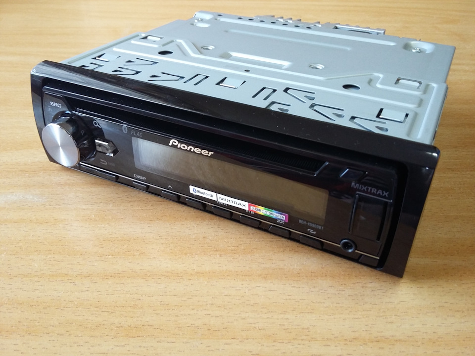 Новий процесорний майфун Pioneer DEH-X5900BT 2