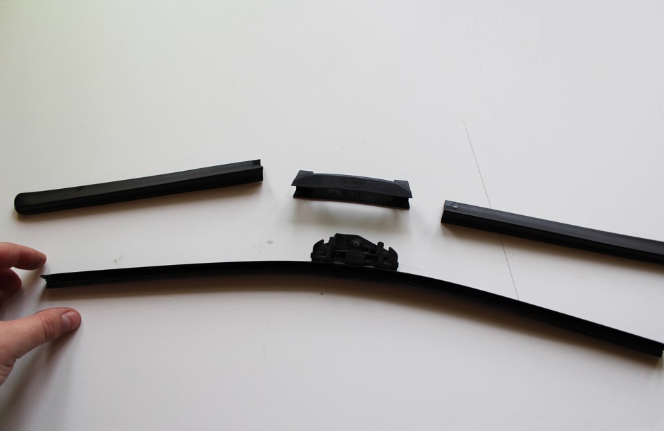 Заміна гумок у безкаркасних двірниках Heyner 5