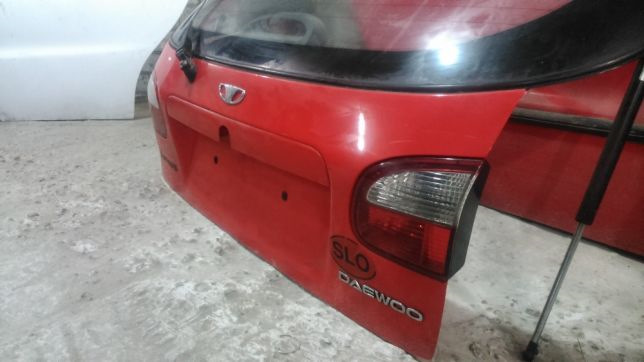 Як правильно встановити упори багажника в Хетчі. 1