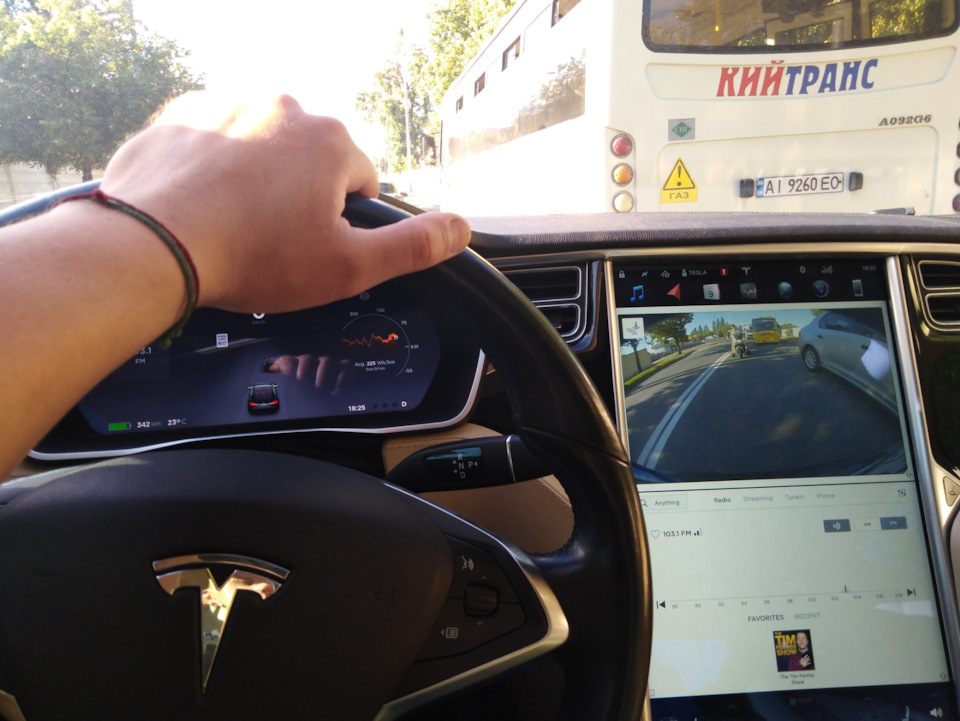 Невеликий, але все ж таки досвід… Тиждень з Tesla. 5