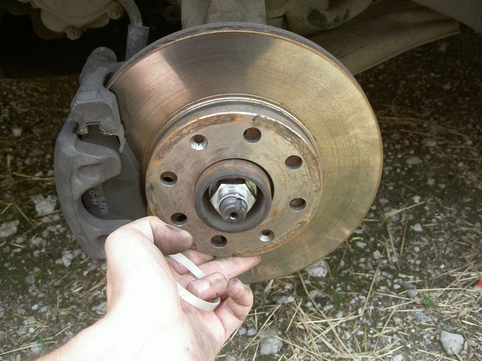 Тормозні дики Brembo EASY CHECK на сенс.