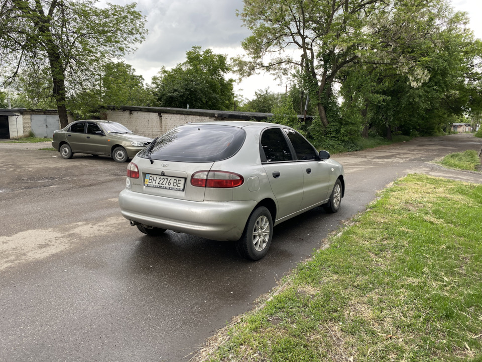 Тонування та заміна переднього скла. 3