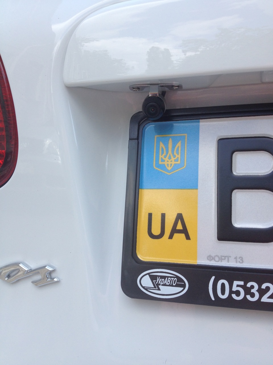 Встановлення камери заднього виду 2
