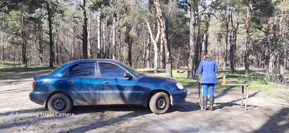 Карантин, дихаємо повітрям у лісочці))) 1