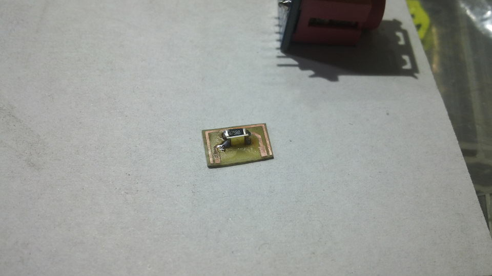 AUX і USB тут) плюс підсвічування) 3