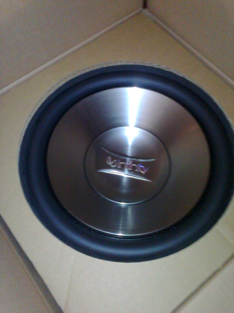 Сабвуфер Infinity REF 1260w 1