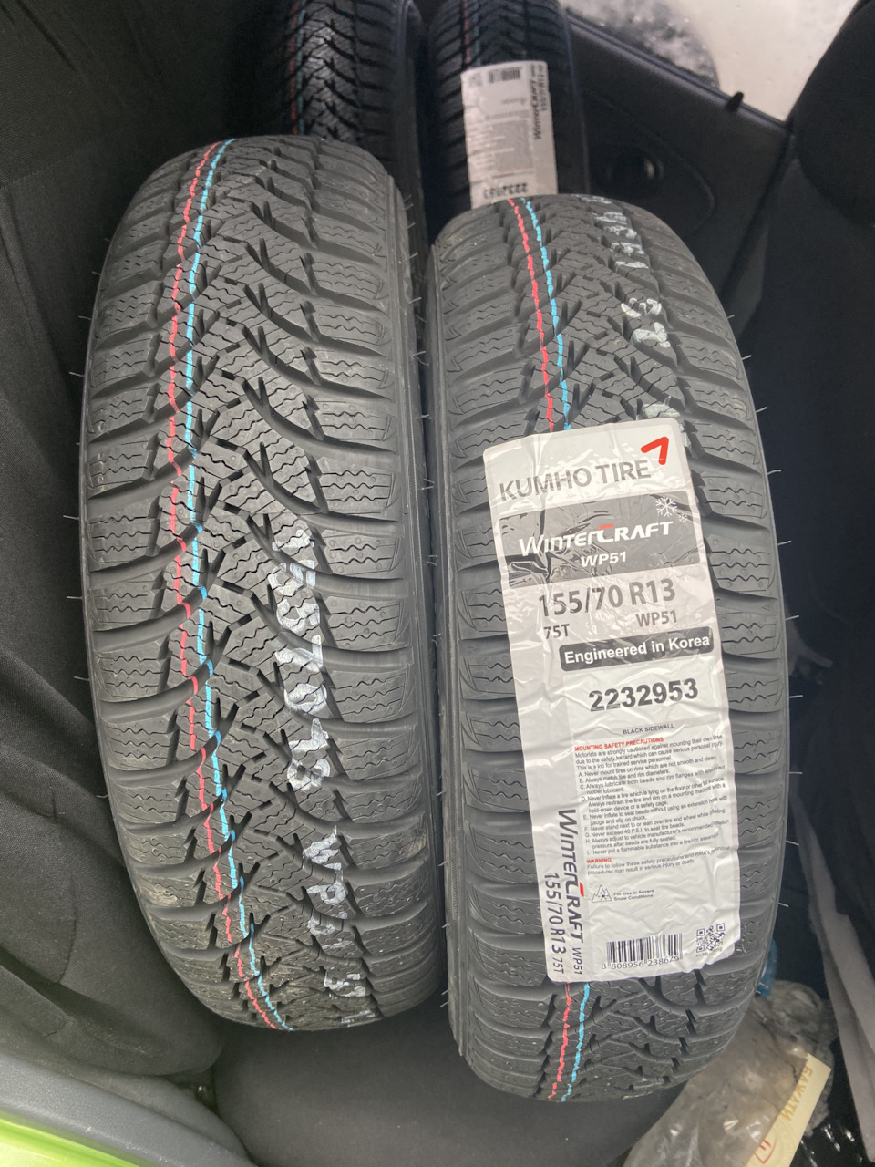 Нова зимова гума Kumho Wintercraft WP51 1