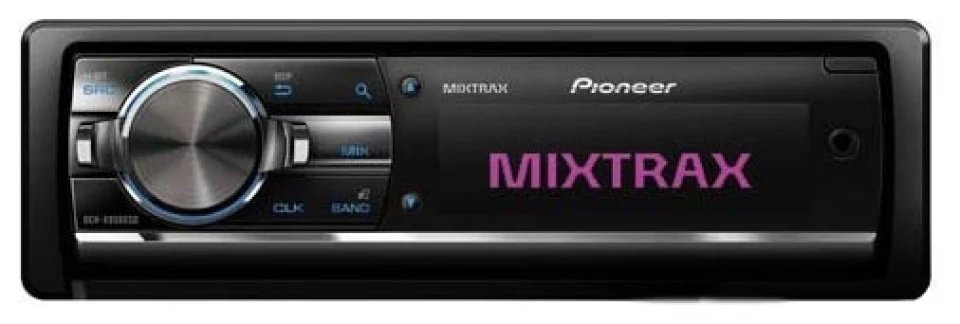 Pioneer DEH-X 9500 SD встановлено.