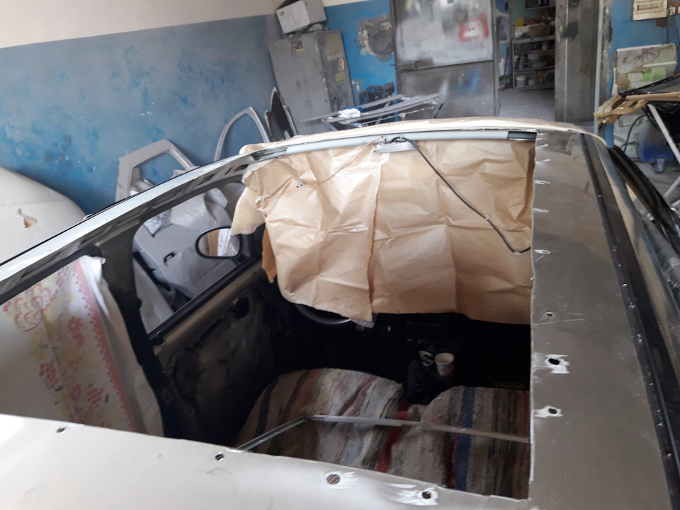 Глава 1: Установка французького люка від Citroen 4