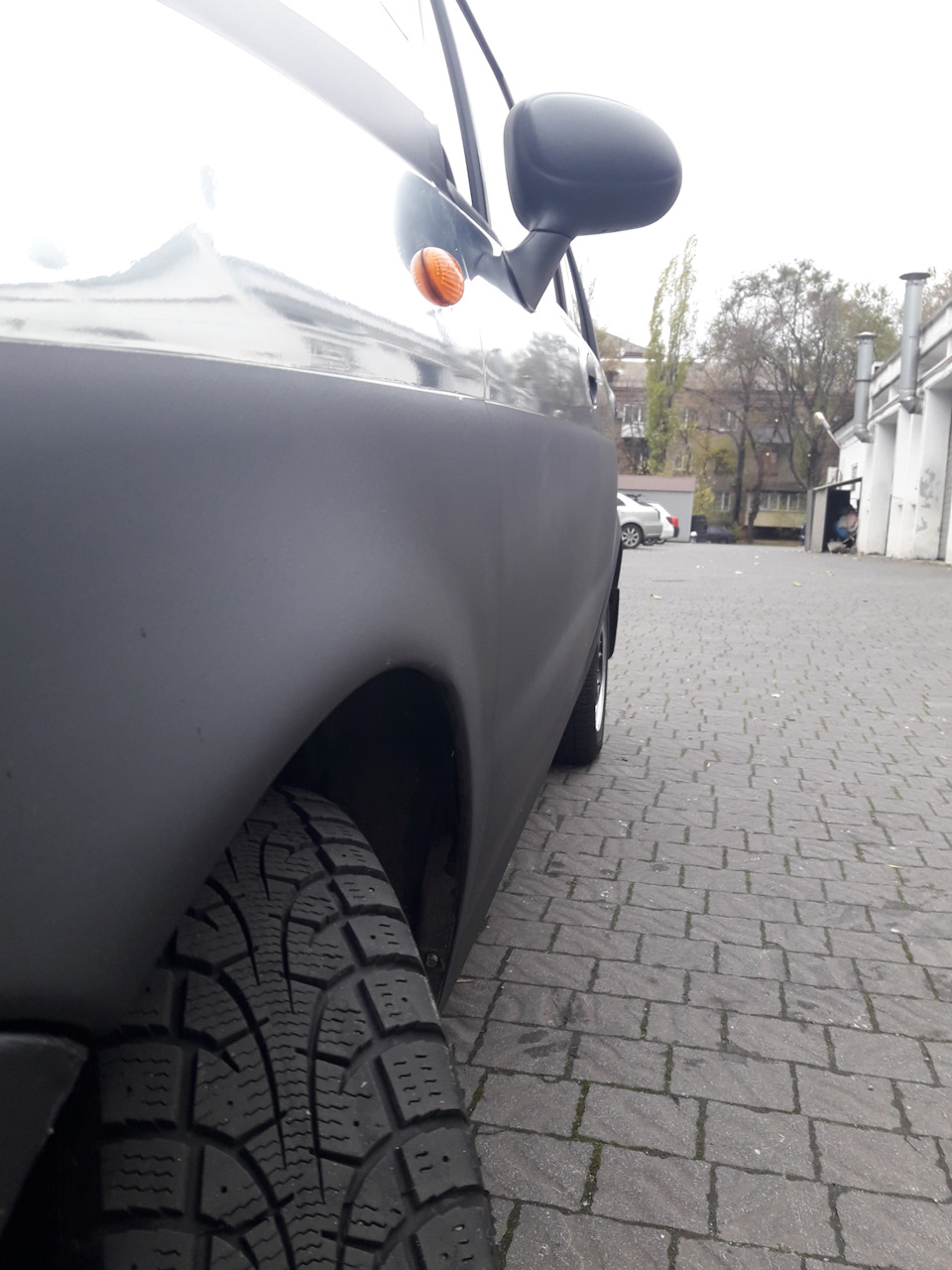 Глава 2: Нанесення захисного покриття Raptor 2