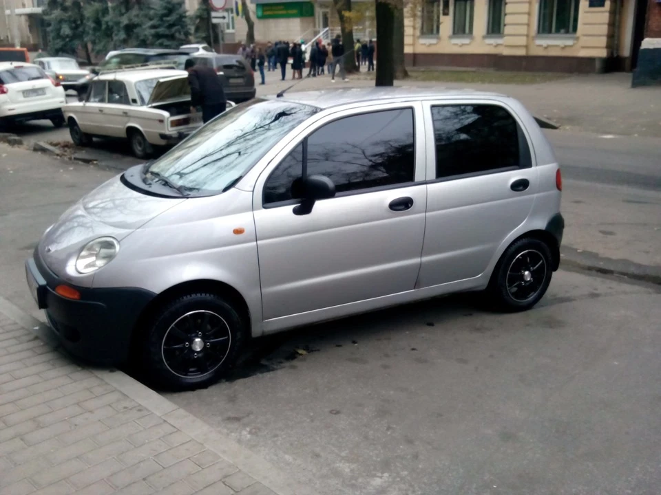 Була Днюха, подарували трохи грошенят, ось прикупив нові тапки)