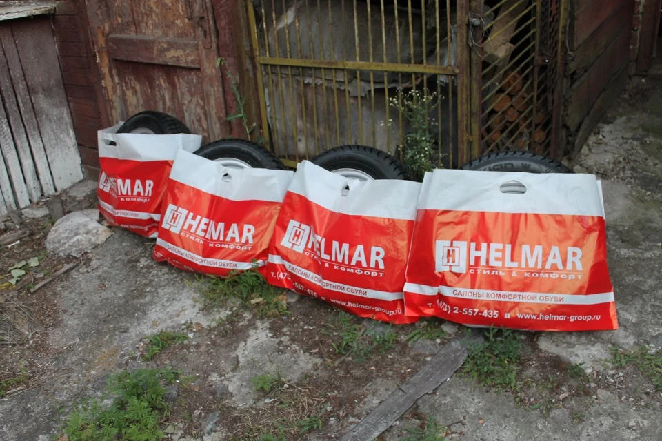 Продам колеса із зимовою гумою (ПРОДАНО)