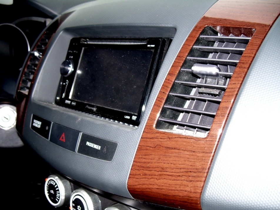 АКВАДРУК На Mitsubishi Outlander XL 2