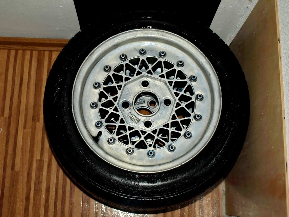 Dunlop TE та VOLK RAYS Mesh 3