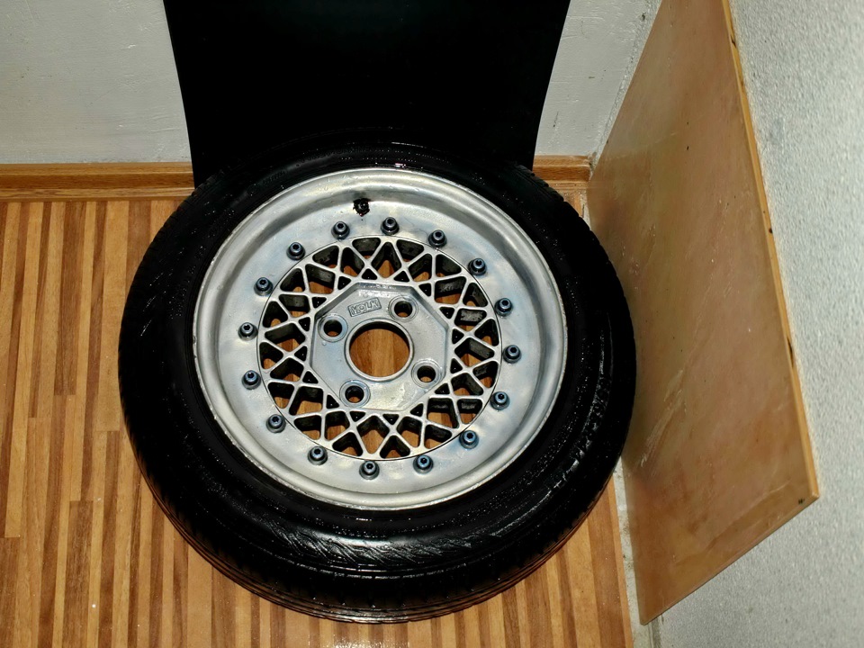 Dunlop TE та VOLK RAYS Mesh 2
