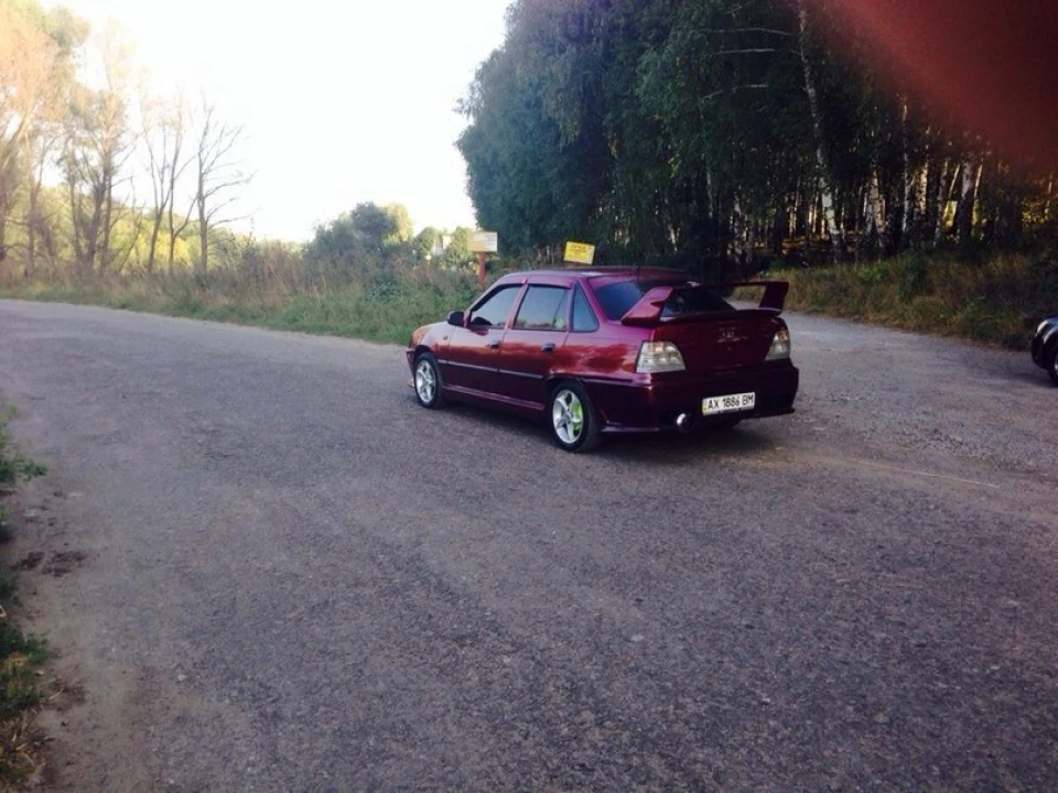 Високий універсальний спойлер(аля WRC-Evo-Style)