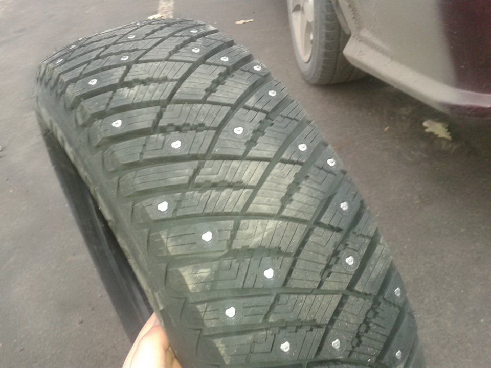 Зимні R14 і Goodyear Ultragrip Ice Arctic 2