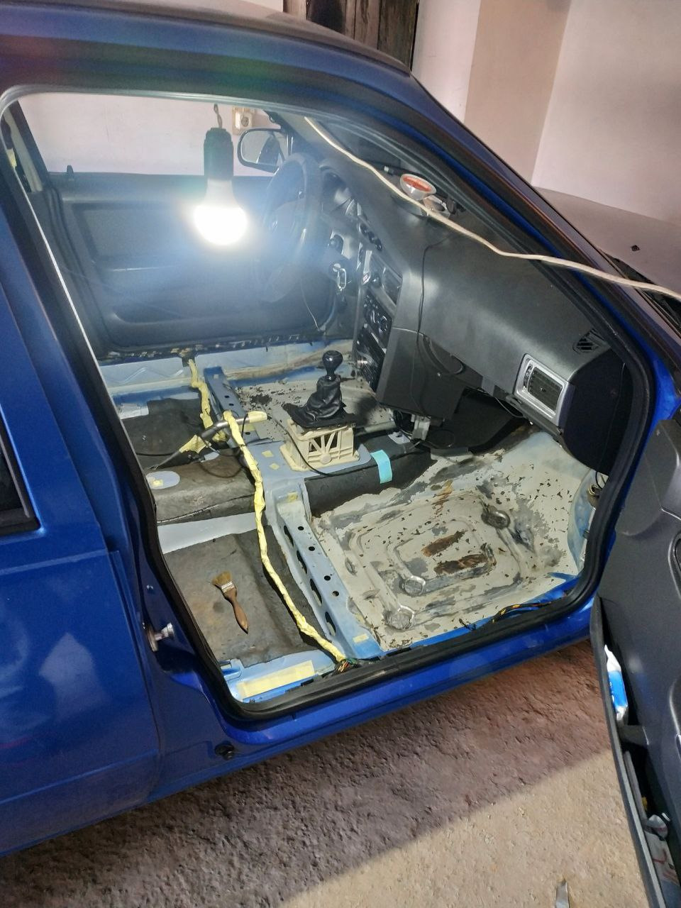 Обробка днища авто 3