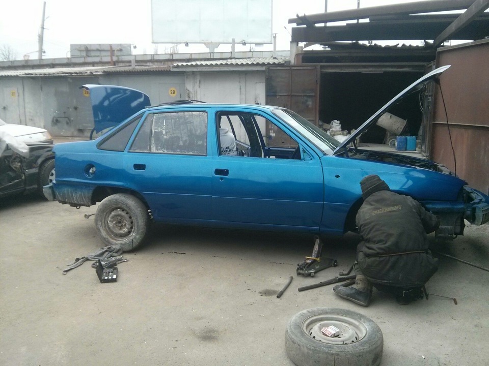 Ксюха перетворилася 4