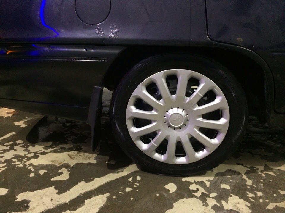 Ковпаки від Ford R15 5