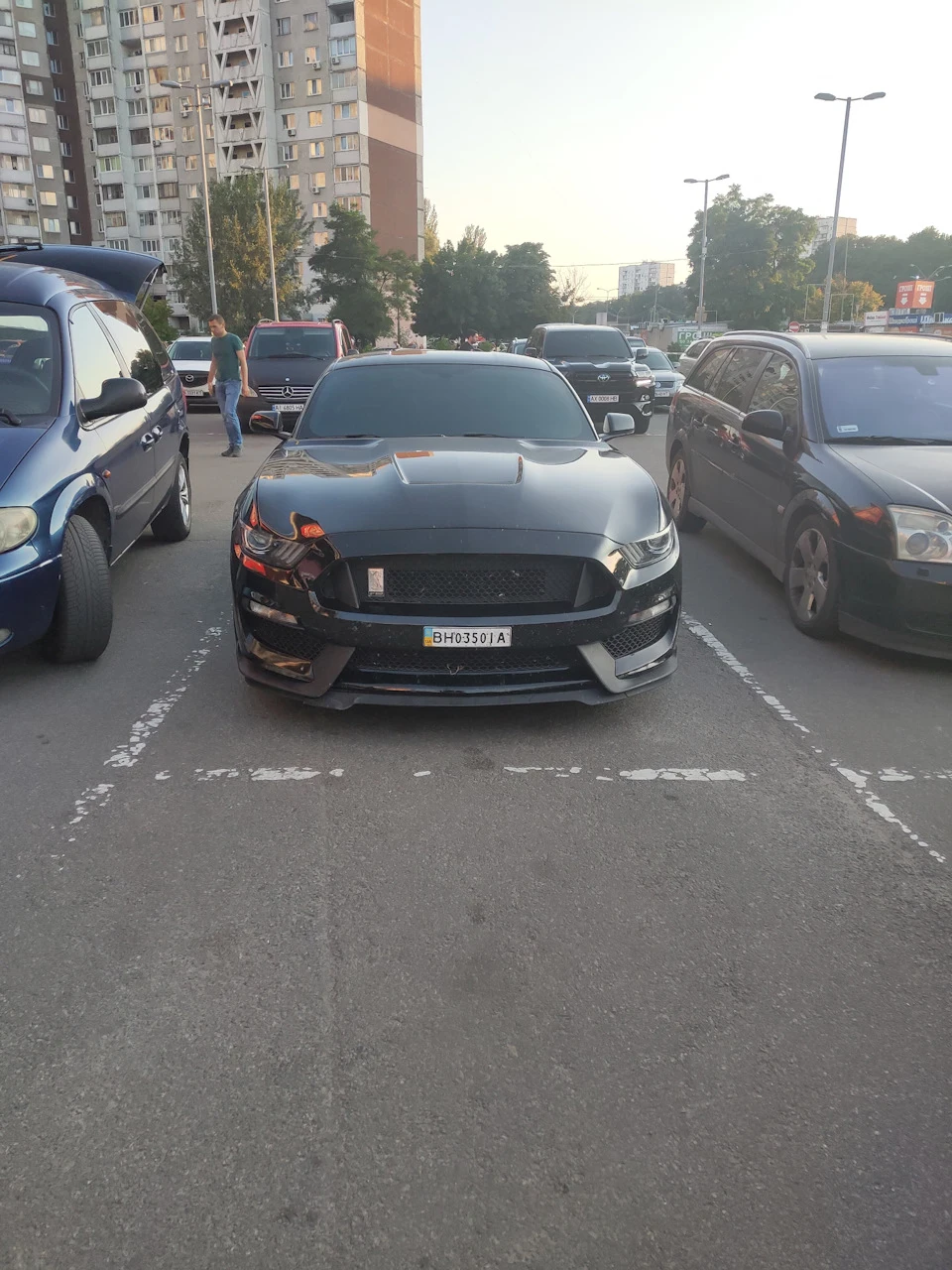 Знахід у дверях