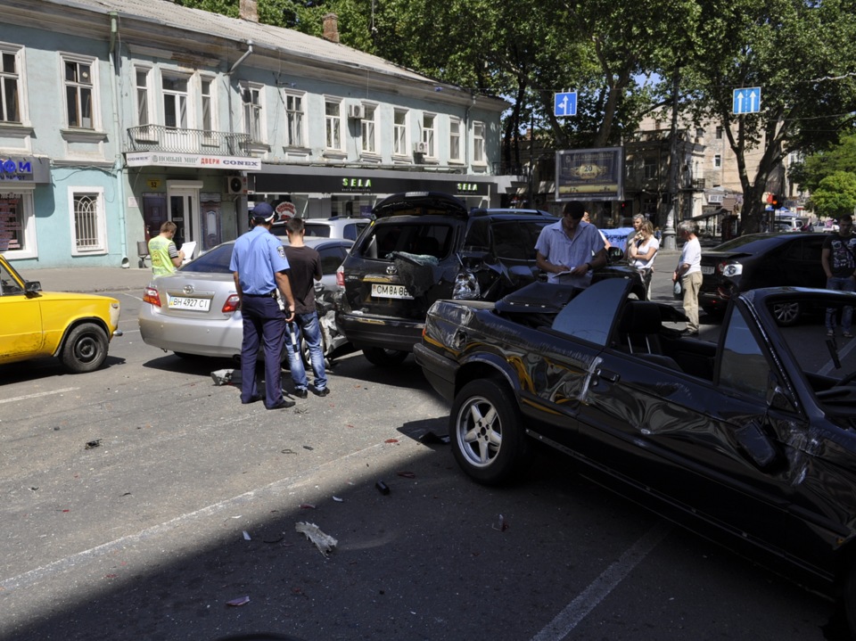 Всі ми любимо швидкість... 2