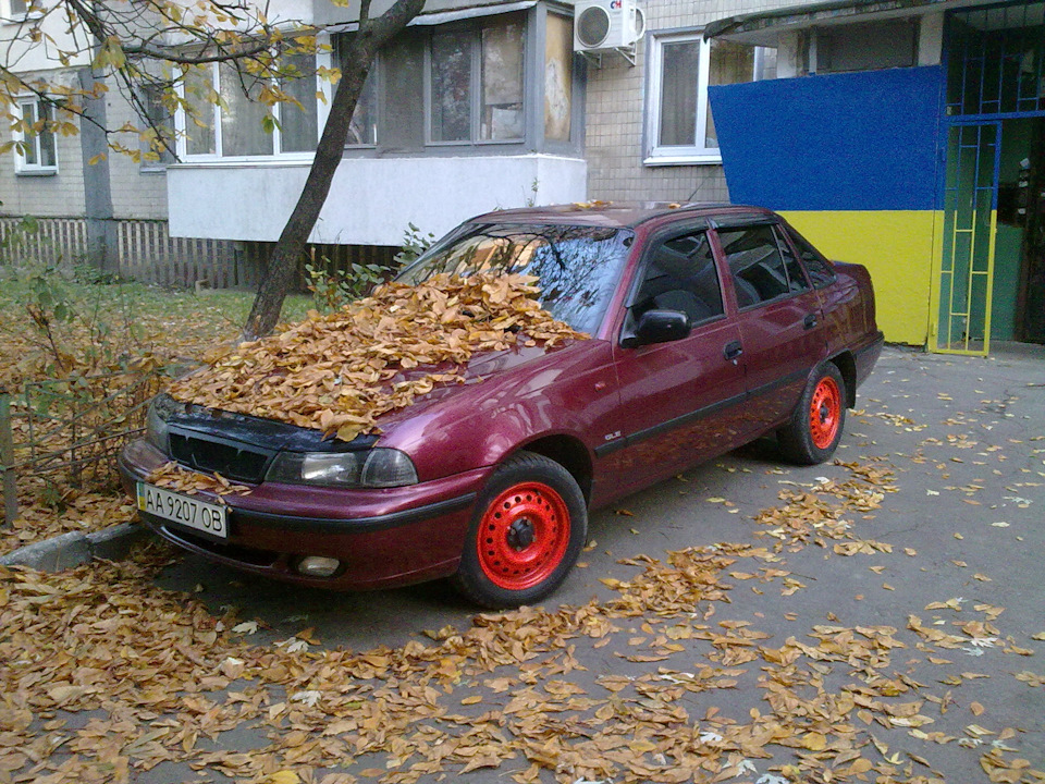 Все ще продається 3