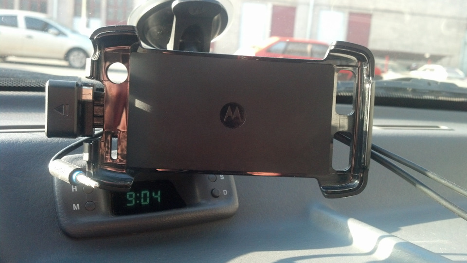 AUX в Kenwood KDC-W6031 2