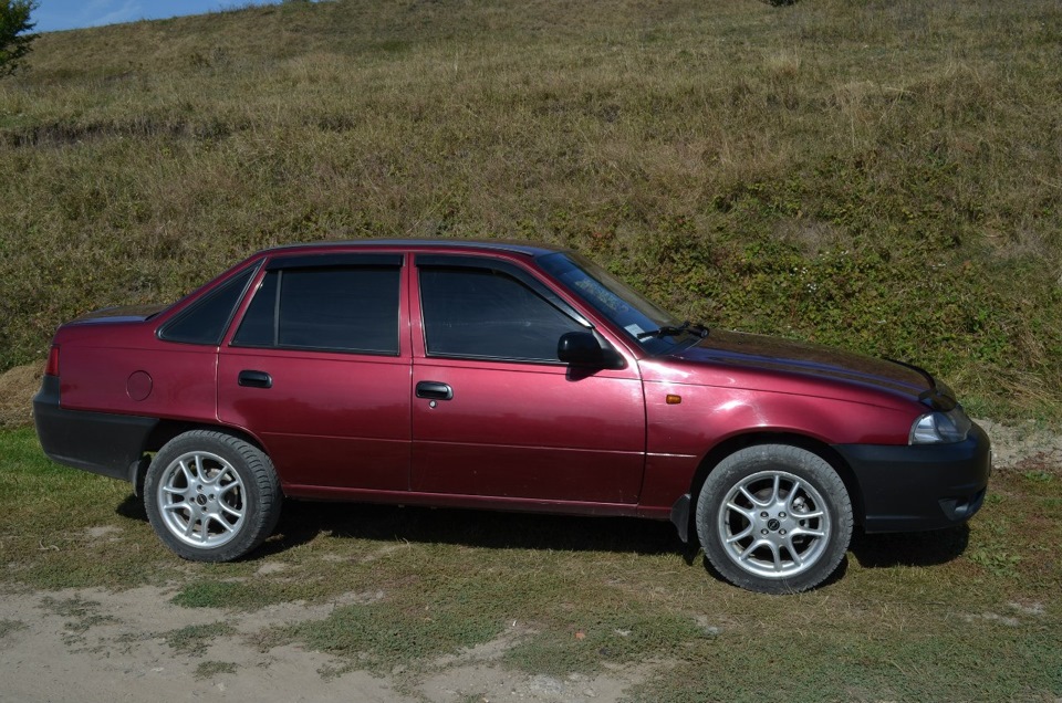 205/60R16 2