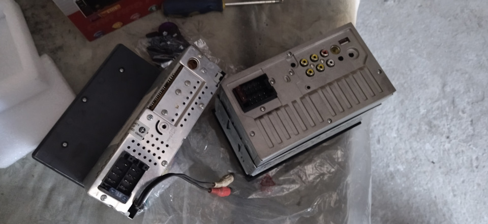 Заміна штатної магнітоли 5