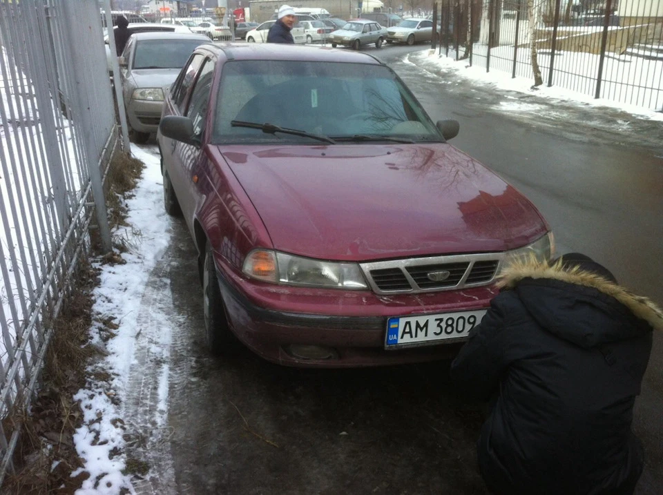 Продав.