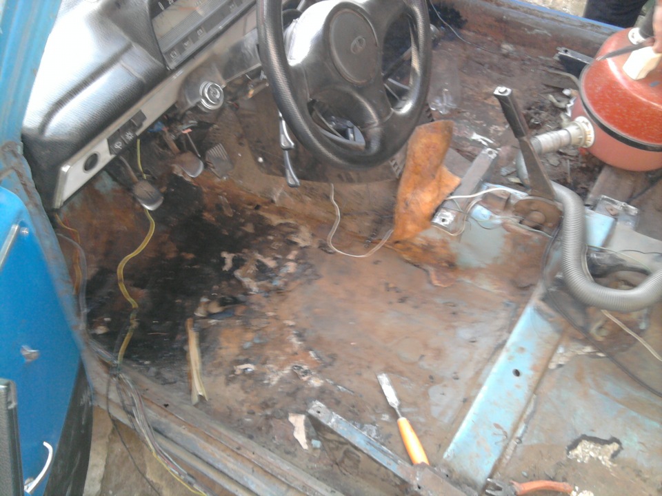 Вирішили з другом відновити рік на вулиці ВАЗ 2101) 5