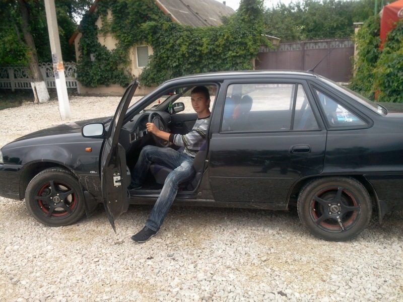 у 2011 куплено 14 дисків 3