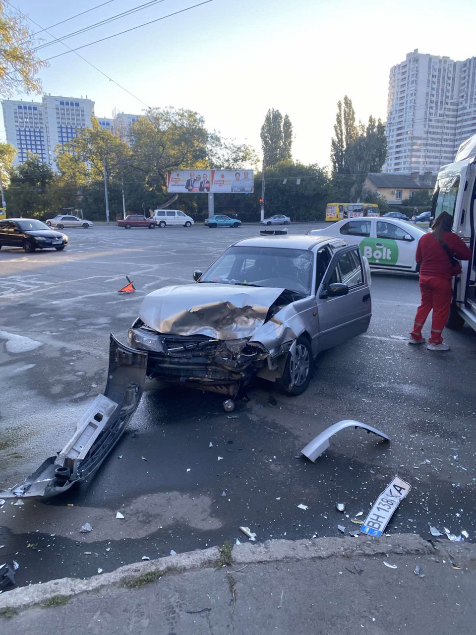 Дав племінні покататися ... а вона своєму хлопцеві (((( 1
