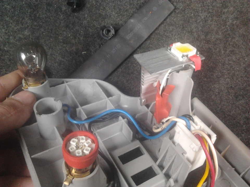 LED 10W у задній хід 4