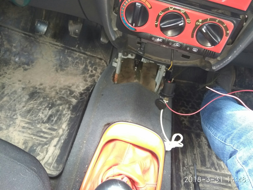 Встановлення USB в авто! 1