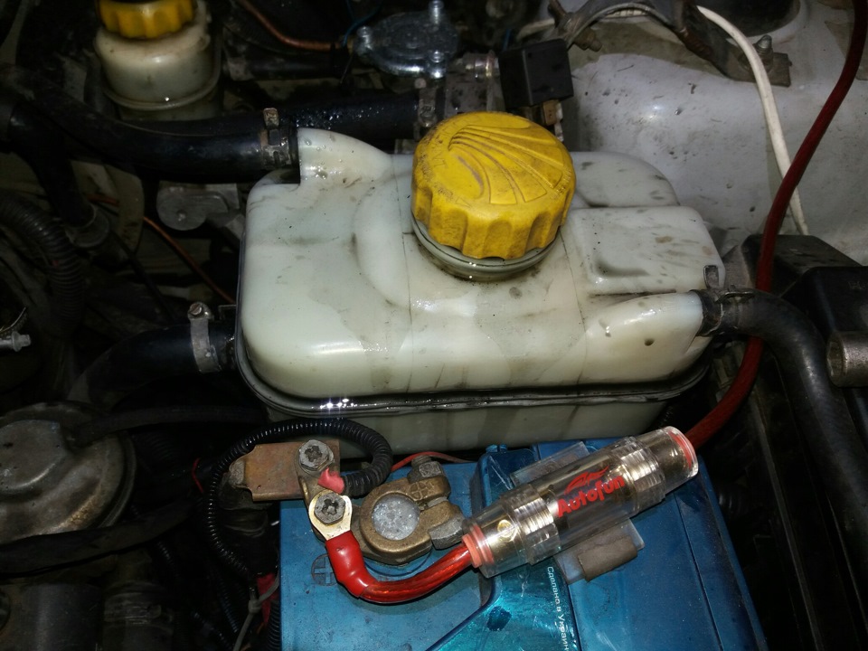 Бачок розширювальний GM 96181382 Нубіра 5
