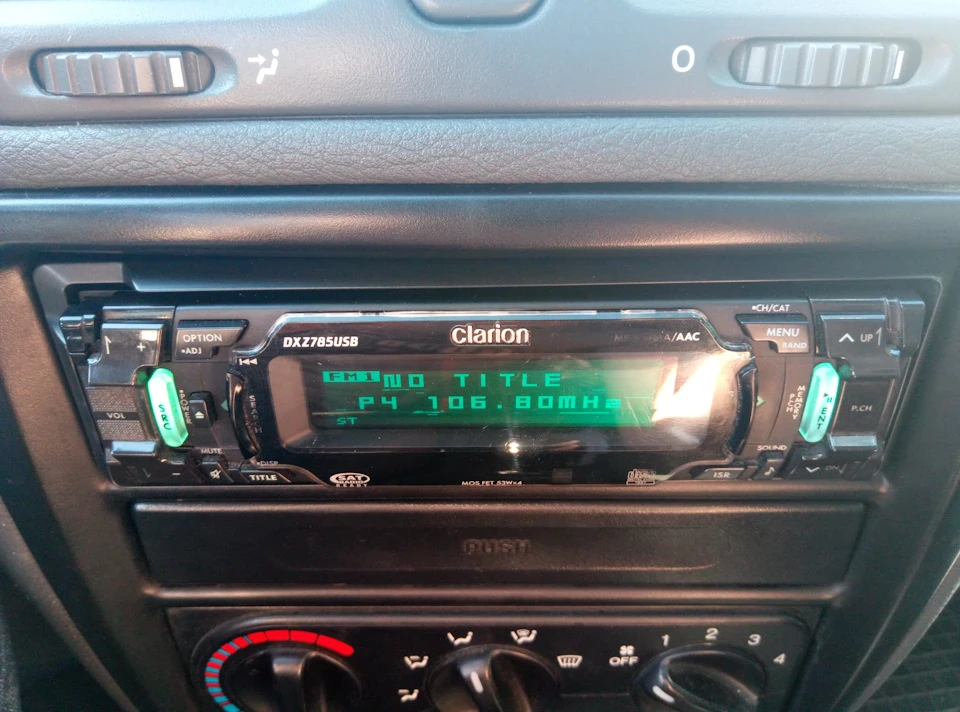 Обновка Clarion Dxz785usb