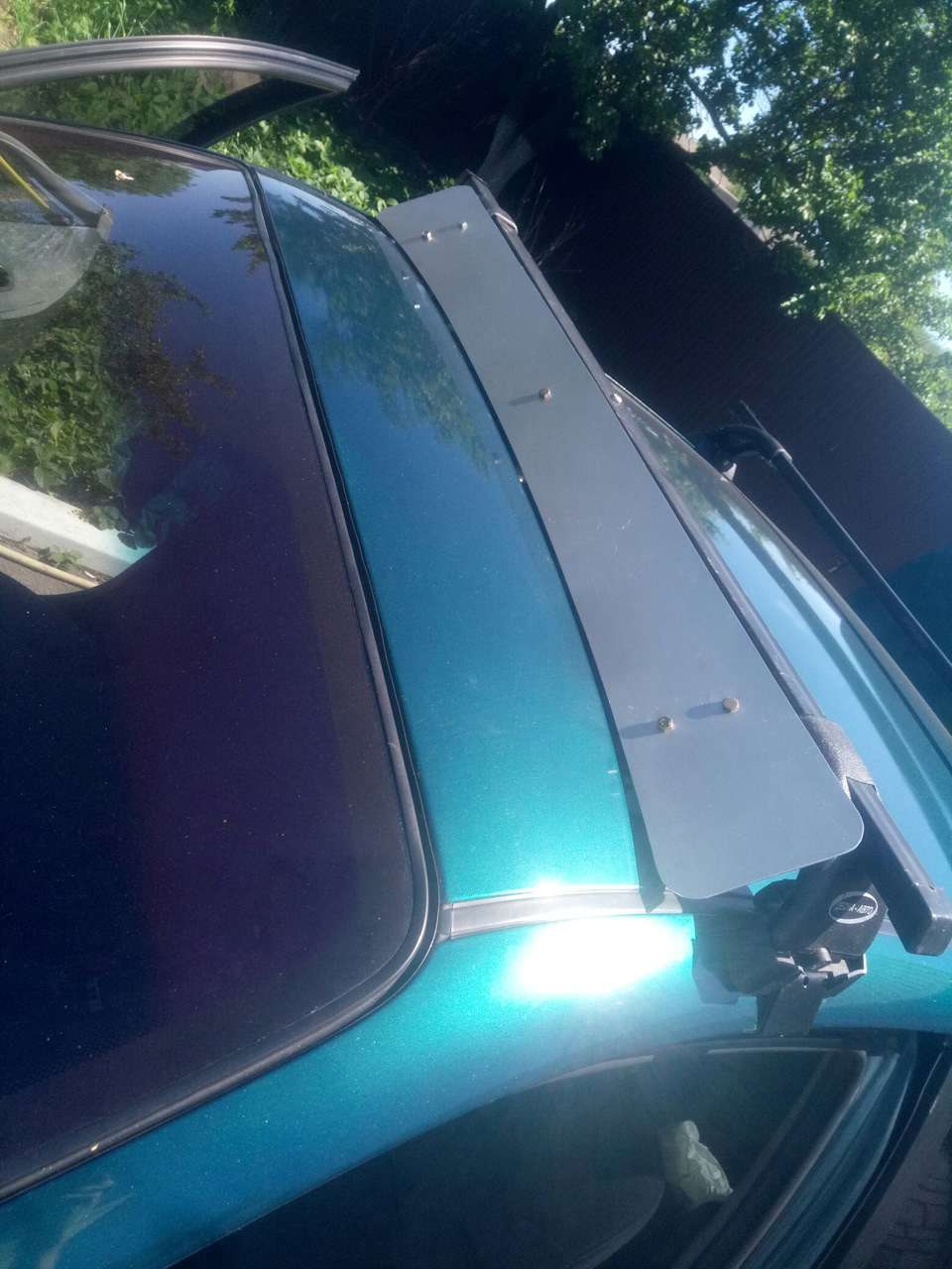 Приблуда на дах) 5