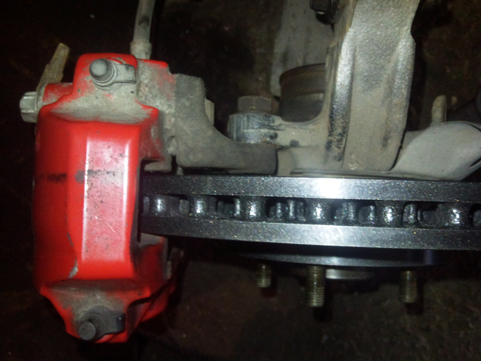 4 поршневі BREMBO передні гальма 3