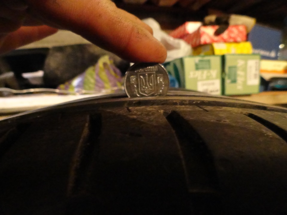 Продам літню гуму 195/65/R15 3
