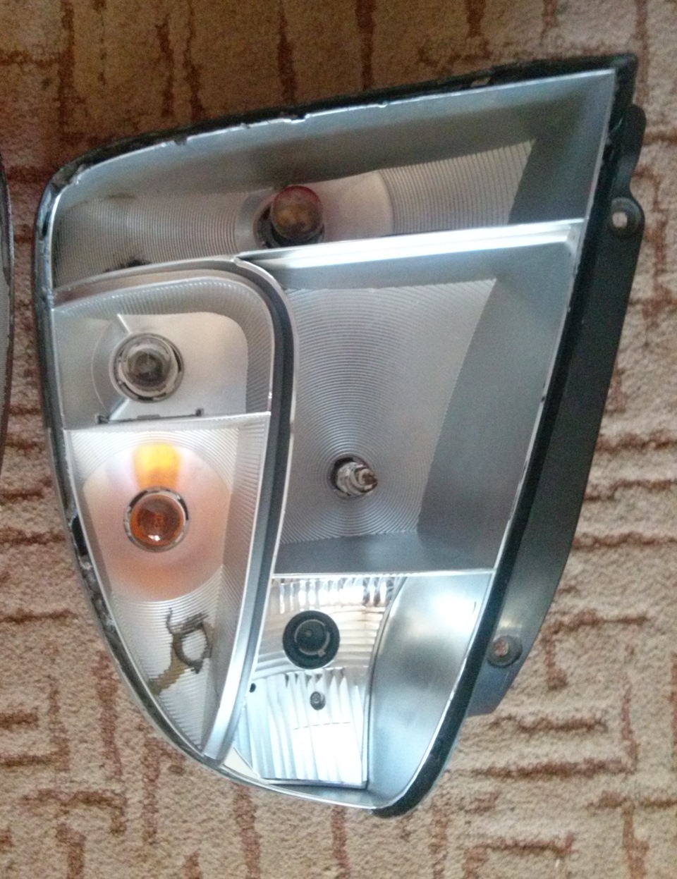 LED з нами(продовження) 2
